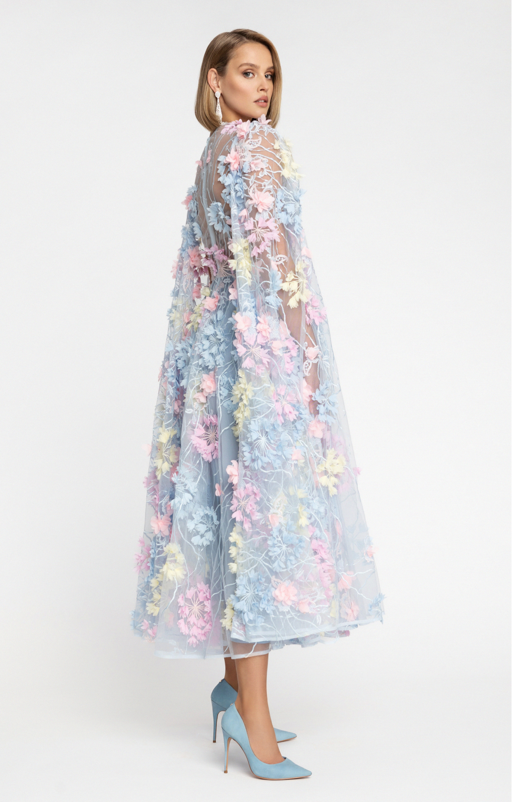 Cocktailkleid "Hortensia" Midi mit abnehmbaren Ärmeln Cocktailkleid "Hortensia" Midi mit abnehmbaren Ärmeln