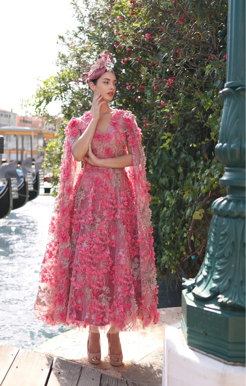 Cocktailkleid "Hortensia" Calypso-Koralle mit abnehmbaren Ärmeln