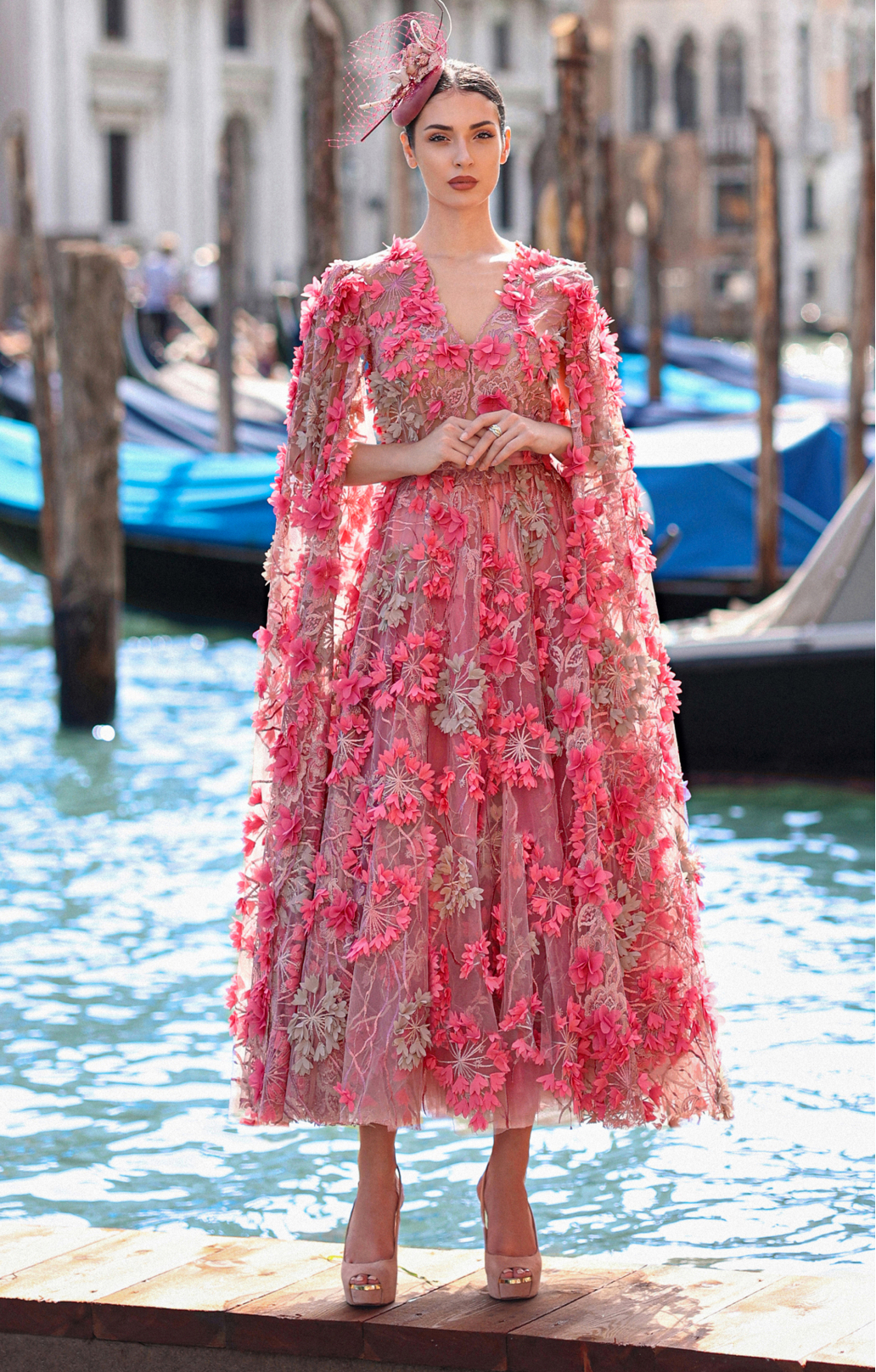Cocktailkleid "Hortensia" Calypso-Koralle mit abnehmbaren Ärmeln