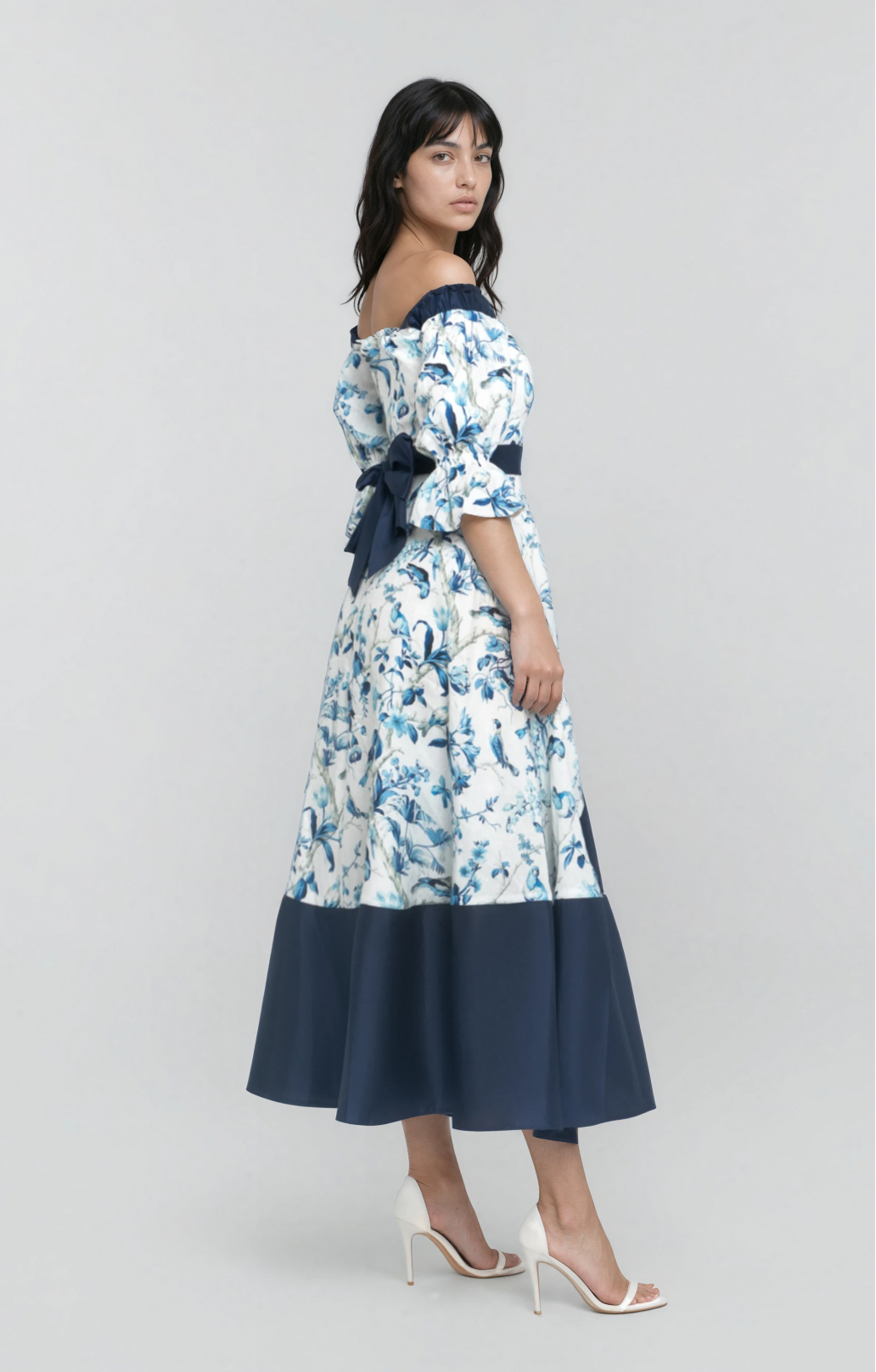 Leinenkleid "Tori" mit Seidentaft