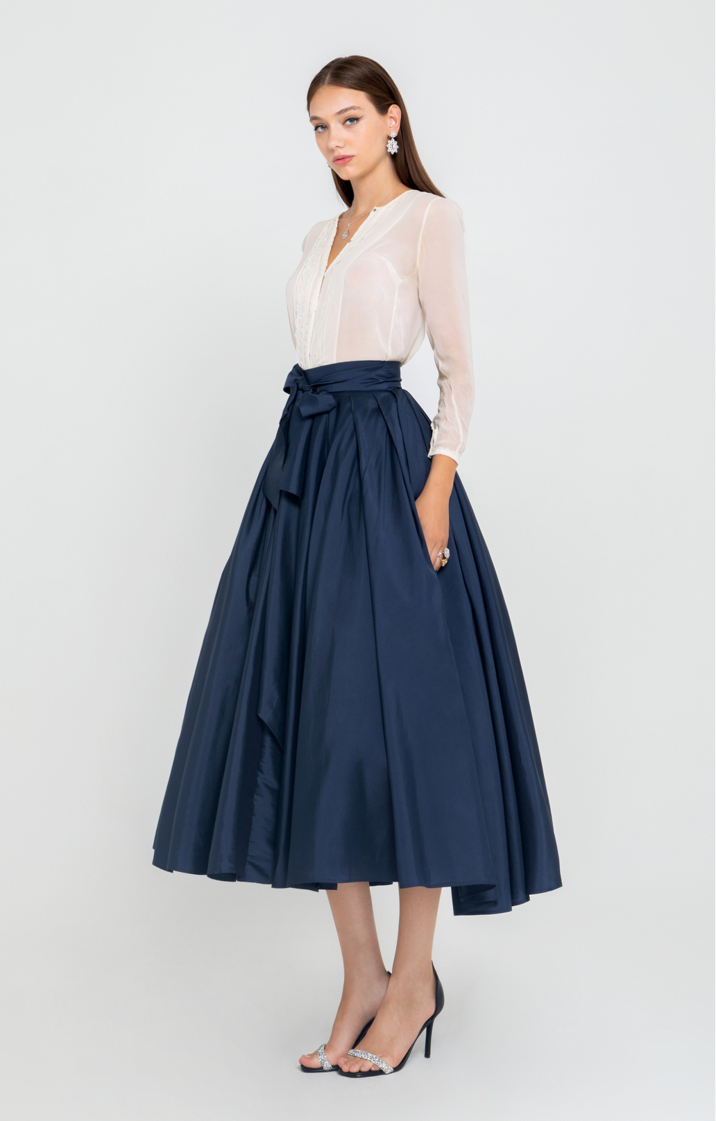 Rock "Gretta" aus Seidentaft Blau Rock "Gretta" aus Seidentaft Blau